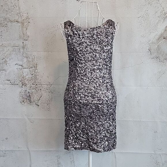 Amber Blue sleeveless sequined mini party dress Women's Size S - Picture 7 of 12